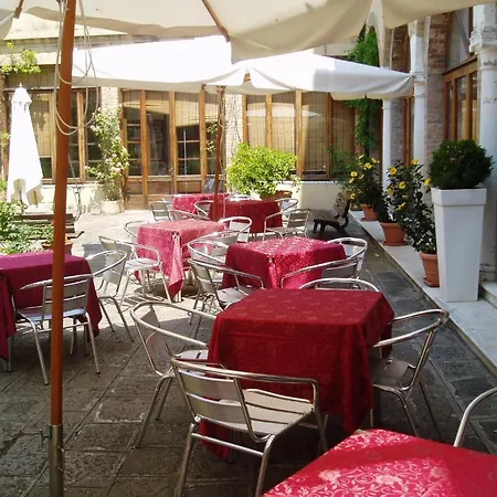 Otel Domus Ciliota Venedik