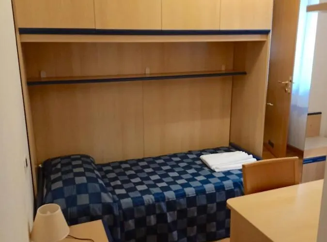 Отель Domus Ciliota 3*