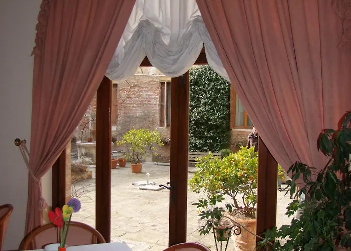 Отель Domus Ciliota