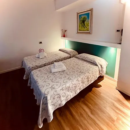 Domus Ciliota מלון